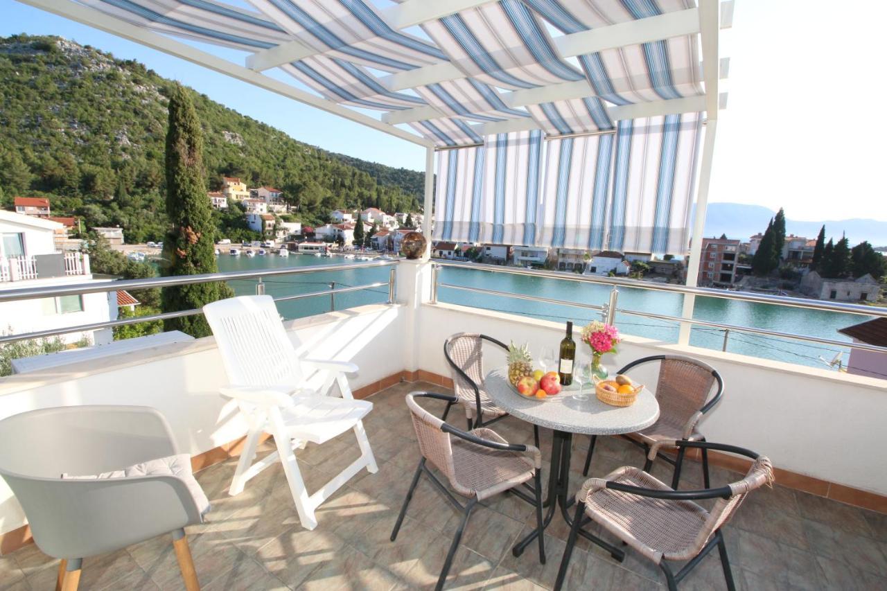 Villa Delta Apartments Blace Buitenkant foto