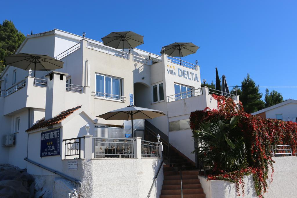 Villa Delta Apartments Blace Buitenkant foto